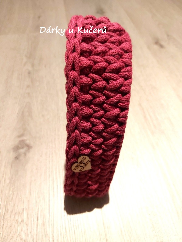 Háčkovaný košík srdce