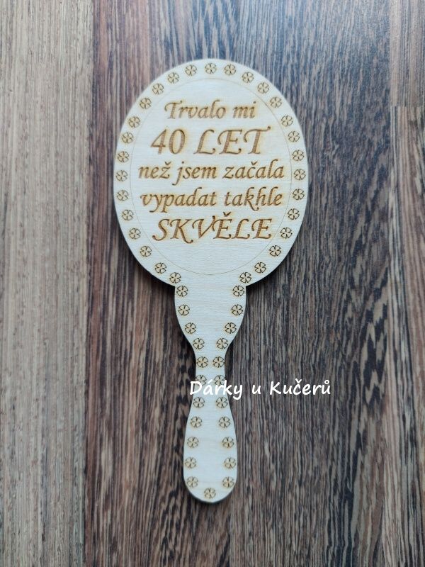 Zrcátko 40