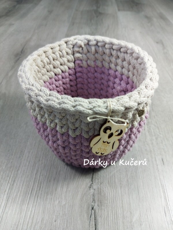 Háčkovaný košík PRO TEBE