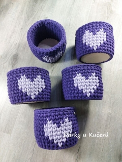Háčkovaný košík