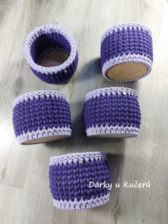 Háčkovaný košík