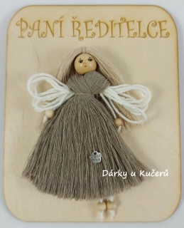 PANÍ ŘEDITELCE - béžová