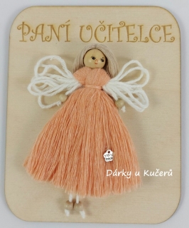 PANÍ UČITELCE - lososová