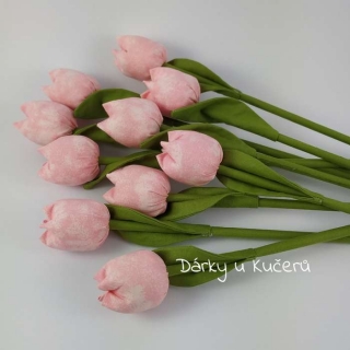 Látkový tulipán